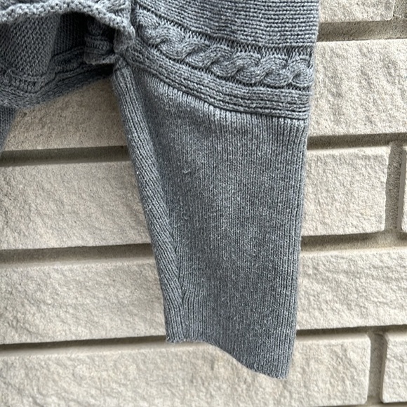 Aventura Grey Cable Knit Samara Silk-Blend Poncho One Size - Picture 5 of 10